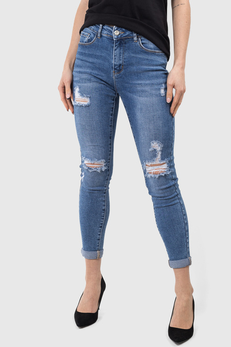 Jeans o kroju skinny