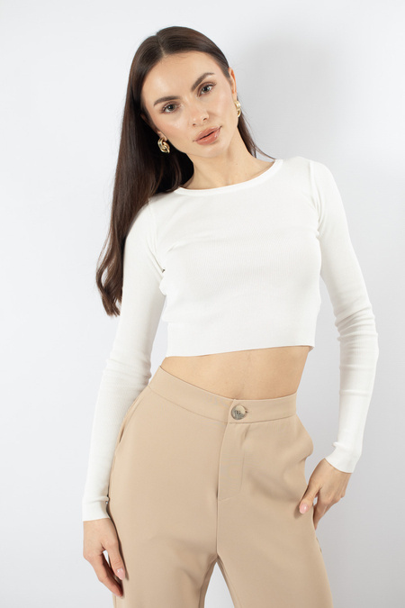 Top o krótszym kroju