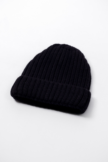 Czapka typu beanie z dzianiny